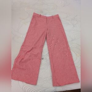 Loft Mid rise Coral/Pink Trousers. Size 6. Inseam 28